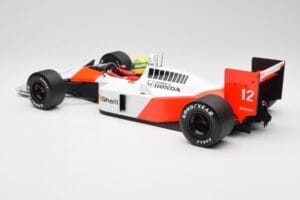 McLaren Honda MP4/4 Marlboro #12 A. Senna F1 World Champion 1988 Minichamps 1:12 540881212 Metall – Bild 5 von 6