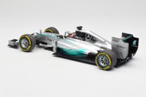 Mercedes AMG Petronas W05 #44 L. Hamilton F1 World Champion 2014 Minichamps 1:18 186140044 Metall – Bild 5 von 7