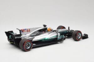 Mercedes AMG W08 EQ Power+ Petronas #44 L. Hamilton F1 World Champion 2017 Minichamps 1:18 186170044 Resin – Bild 2 von 7