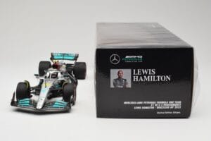 Mercedes AMG W13 E Performance Petronas #44 L. Hamilton Brazilian GP 2022 Minichamps 1:18 110222144 Resin – Bild 6 von 7