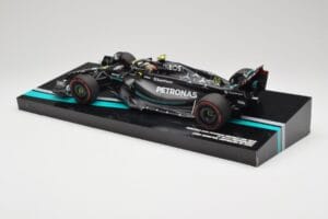 Mercedes AMG W14 E Performance Petronas #44 L. Hamilton Australian GP 2023 Minichamps 1:18 113230144 Resin – Bild 4 von 7
