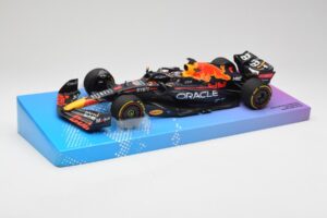 Red Bull Racing RB18 #1 M. Verstappen Winner Miami GP 2022 Minichamps 1:18 113220501 Metall – Bild 2 von 7