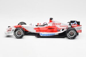 Toyota TF106 Panasonic Toyota Racing J. Trulli F1 Presentation 2006 Minichamps 1:18 AM59554H Metall – Bild 3 von 6