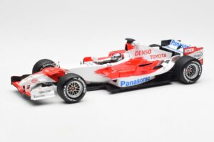 Toyota TF106 Panasonic Toyota Racing J. Trulli F1 Presentation 2006 Minichamps 1:18 AM59554H Metall