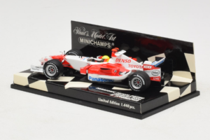 Toyota TF106 Panasonic #11 R. Schumacher Panasonic Toyota Racing Showcar 2006 Minichamps 1:43 400060077 Metall – Bild 3 von 5