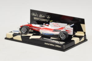 Toyota TF109 #10 T. Glock Panasonic Toyota Racing Showcar F1 2009 Minichamps 1:43 400090080 Metall – Bild 3 von 5