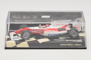 Toyota TF109 #10 T. Glock Panasonic Toyota Racing Showcar F1 2009 Minichamps 1:43 400090080 Metall – Bild 4 von 5
