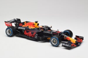 Red Bull Racing Honda RB16B #33 M. Verstappen Belgian GP Winner 2021 Minichamps 1:18 110211333 Resin – Bild 4 von 7