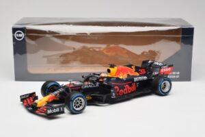 Red Bull Racing Honda RB16B #33 M. Verstappen Belgian GP Winner 2021 Minichamps 1:18 110211333 Resin – Bild 7 von 7