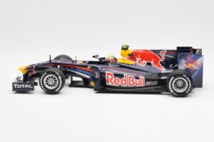 Red Bull RB6 #7 M. Webber Red Bull Racing Showcar 2010 Minichamps 1:18 150100076-R1 Metall – Bild 3 von 6