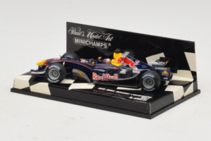 Red Bull Racing RB1 V. Liuzzi Test Driver F1 2005 Minichamps 1:43 400050115 Metall – Bild 3 von 5
