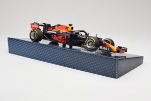 Red Bull Racing Honda RB16B #33 M. Verstappen Emilia Romagna GP 2021 Case Edition Minichamps 1:18 113210133 Resin – Bild 4 von 7
