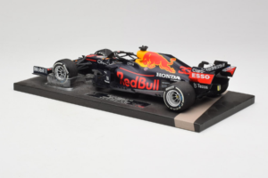 Red Bull Racing RB16B #33 M. Verstappen Monaco GP Winner 2021 Minichamps 1:18 113210533-R1 Resin – Bild 5 von 6