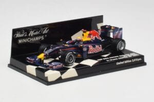 Red Bull Racing Renault RB5 #14 M. Webber Race Car 2009 Minichamps 1:43 400090114 Metall – Bild 2 von 5
