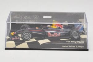 Red Bull Racing Renault RB5 #15 S. Vettel Showcar 2009 Minichamps 1:43 400090085 Metall – Bild 5 von 5