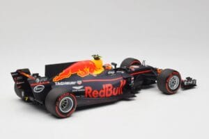 Red Bull Racing RB13 Tag Heuer #33 M. Verstappen Australian GP 2017 Minichamps 1:18 110170033 Resin – Bild 2 von 7