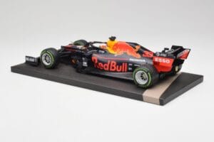Red Bull RB15 #33 M. Verstappen German GP Winner Wet 2019 Minichamps 1:18 113191133 Metall – Bild 5 von 7