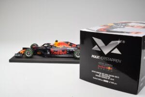 Red Bull RB15 #33 M. Verstappen German GP Winner Wet 2019 Minichamps 1:18 113191133 Metall – Bild 7 von 7