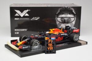 Red Bull RB16 #33 M. Verstappen Abu Dhabi GP Winner 2020 Minichamps 1:18 113201733 Metall – Bild 6 von 6