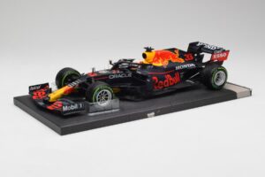 Red Bull RB16B #33 M. Verstappen Emilia Romagna GP Winner 2021 Minichamps 1:18 113210233T Metall – Bild 2 von 6