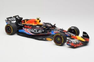 Red Bull RB19 #1 M. Verstappen Austin GP Winner 2023 Minichamps 1:18 110231901 Metall – Bild 4 von 6