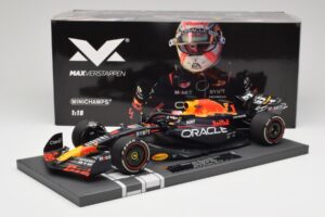 Red Bull RB19 Oracle #1 M. Verstappen Bahrain GP 2023 Winner Minichamps 1:18 113230201 Resin – Bild 7 von 7