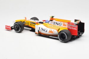 Renault F1 Team R29 #10 R. Grosjean F1 2009 Minichamps 1:18 150090108 Metall – Bild 5 von 6