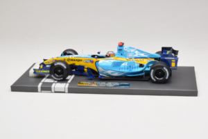 Renault R25 #5 F. Alonso 2nd Place Belgian GP 2005 Minichamps 1:18 117051605 Metall