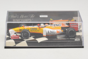 Renault R29 #8 N. Piquet Jr. F1 2009 Minichamps 1:43 400090008 Metall – Bild 4 von 5