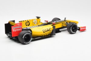 Renault R30 R. Kubica / V. Petrov F1 Showcar 2010 Minichamps 1:18 7711428831 Metall – Bild 2 von 6