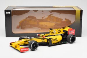 Renault R30 R. Kubica / V. Petrov F1 Showcar 2010 Minichamps 1:18 7711428831 Metall – Bild 6 von 6