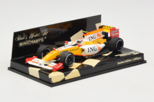 Renault R29 #8 N. Piquet Jr. Showcar F1 2009 Minichamps 1:43 400090078 Metall – Bild 2 von 5