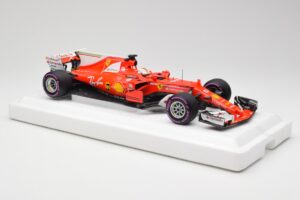 Scuderia Ferrari SF70H #5 S. Vettel Winner Australian GP 2017 BBR 1:18 BBR181705 Metall – Bild 4 von 7
