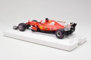 Scuderia Ferrari SF70H #5 S. Vettel Winner Australian GP 2017 BBR 1:18 BBR181705 Metall – Bild 5 von 7