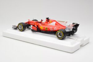 Scuderia Ferrari SF70H #5 S. Vettel Winner Australian GP 2017 End of Race BBR 1:18 BBR181705-E Metall – Bild 5 von 7