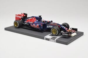 Scuderia Toro Rosso STR10 Renault #33 M. Verstappen Australian GP 2015 Minichamps 1:18 117150033 Resin – Bild 4 von 7