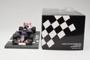 Scuderia Toro Rosso STR10 Renault #33 M. Verstappen Australian GP 2015 Minichamps 1:18 117150033 Resin – Bild 6 von 7