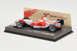 Toyota TF105 #17 R. Schumacher Panasonic Toyota Racing F1 2005 Minichamps 1:43 AM58296 Metall – Bild 3 von 5