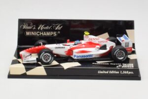Toyota TF104 Panasonic Racing #0 R. Zonta 3rd Driver 2004 Minichamps 1:43 400040038 Metall