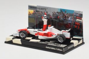 Toyota TF105 #16 J. Trulli Malaysia GP Podium 2005 Minichamps 1:43 400050116 Metall – Bild 3 von 4