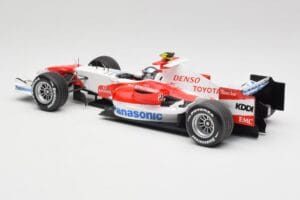 Toyota TF107 #12 J. Trulli F1 Launch Livery 2007 Minichamps 1:18 AM601321 Metall – Bild 5 von 6