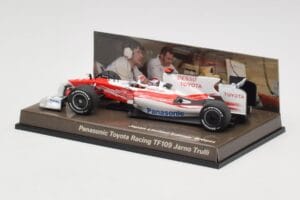 Toyota TF109 Panasonic Toyota Racing #9 J. Trulli F1 2009 Minichamps 1:43 AM62130 Metall – Bild 3 von 5