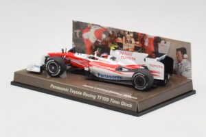 Toyota TF109 Panasonic Toyota Racing #10 T. Glock F1 2009 Minichamps 1:43 AM62131 Metall – Bild 3 von 5