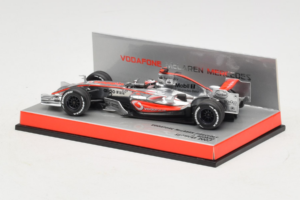 McLaren MP4-22 Mercedes #1 F. Alonso Vodafone McLaren Showcar F1 2007 Minichamps 1:43 533074371 Metall – Bild 3 von 5