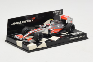 McLaren MP4-24 Mercedes #2 H. Kovalainen Vodafone McLaren Showcar F1 2009 Minichamps 1:43 530094372 Metall – Bild 2 von 5