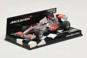 Vodafone McLaren Mercedes MP4-25 J. Button F1 Showcar 2010 Minichamps 1:43 530104371 Metall – Bild 2 von 5