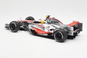 McLaren MP4-22 Mercedes #2 L. Hamilton 2007 Dealer Edition Minichamps 1:18 530071802 Metall – Bild 5 von 6