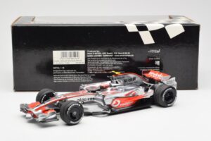 McLaren MP4-23 Mercedes #23 H. Kovalainen 2008 Minichamps 1:18 530081823 Metall – Bild 6 von 6