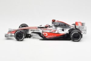 McLaren MP4-22 Mercedes #1 F. Alonso Presentation Valencia 2007 Minichamps 1:18 538071871 Metall – Bild 3 von 6