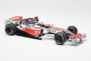 McLaren MP4-22 Mercedes #1 F. Alonso Presentation Valencia 2007 Minichamps 1:18 538071871 Metall – Bild 4 von 6